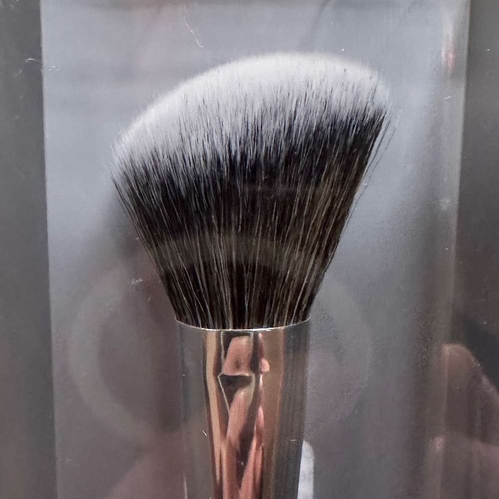 Japonesque Angle Blush Brush